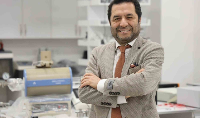 Türk profesör dünyada ikinci sırada