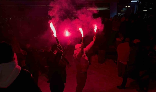 Uludağ'da 2025'e böyle girdiler