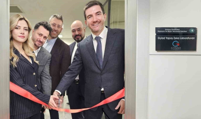 Üniversite ve STK iş birliği ile yapay zekâ laboratuvarı açıldı