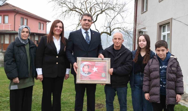 Vali Aslan, şehit yakınları ve gazileri yalnız bırakmıyor