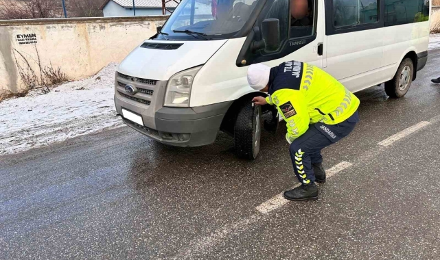 Van'da 134 araç trafikten men edildi