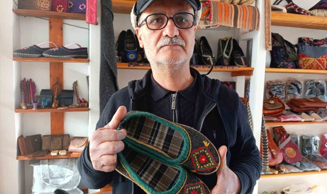 Van'ın asırlık mirası 'reşik' ayakkabıları Avrupa'ya gönderiliyor