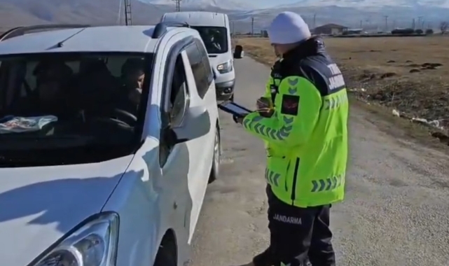 Van'ın Muradiye ilçesinde 1 yılda sorgulanan 498 bin 413 kişiden 71 kişi yakalandı