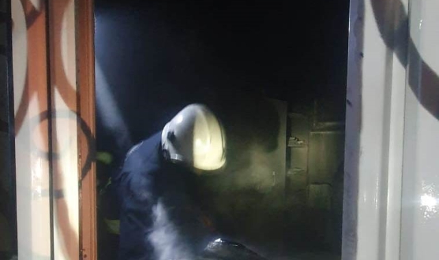 Van&#039;ın Tuşba ilçesinde ev yangını