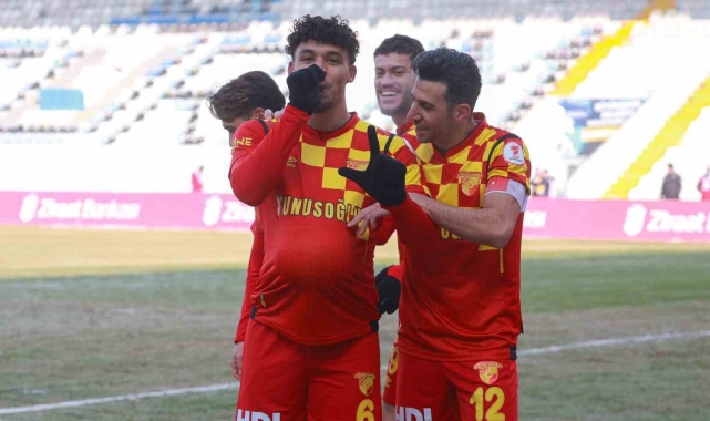 Victor Hugo, Göztepe formasıyla ilk golünü attı