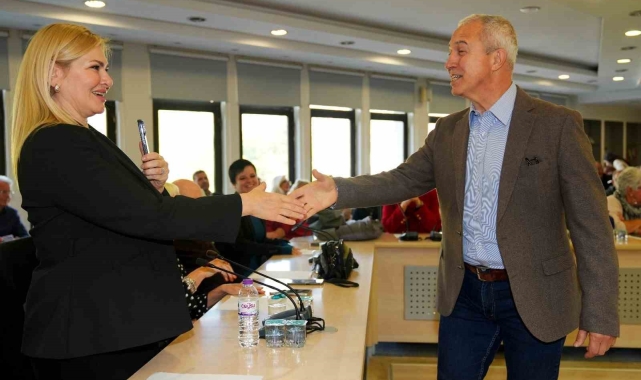 Yerleşik yabancılardan oluşan &#039;Yeni Alanyalılar Meclisi&#039; Alanya Belediyesi&#039;nde buluştu