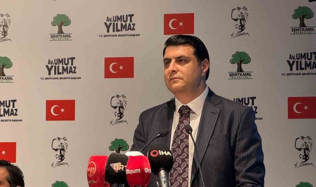 Yılmaz, hakkındaki iddialara yanıt vererek projeleri inceleme çağrısında bulundu
