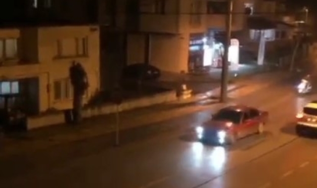 Zonguldak'ta otomobil sürücüsü drift atmak isterken kaza yaptı
