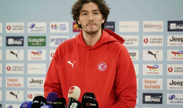 A Milli Erkek Basketbol Takımı, medya gününde basın mensuplarıyla buluştu