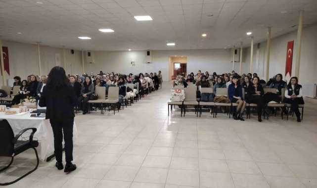 Açık Kapı Şube Müdürlüğünden öğrencilere eğitim