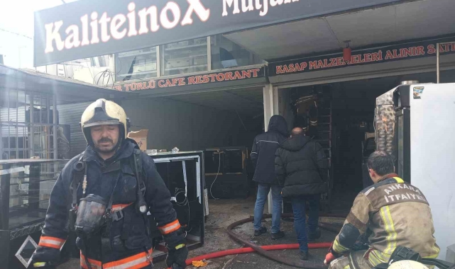 Ankara'da mobilya dükkanında yangın