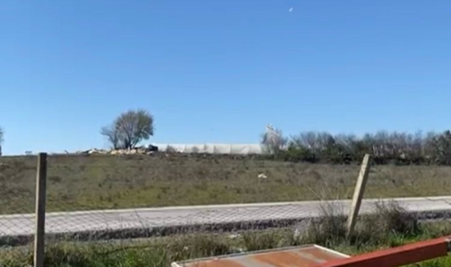 Antalya'da aniden ortaya çıkan hortum seraları vurdu
