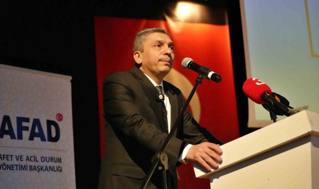 Antalya'da asrın felaketine duygusal anma töreni