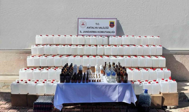 Antalya'da sahte alkol operasyonu: 1 kişi tutuklandı