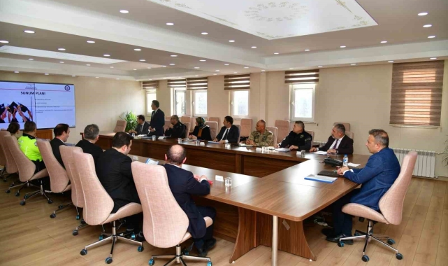 Ardahan'da "Üniversite Güvenlik ve Koordinasyon" Toplantısı yapıldı