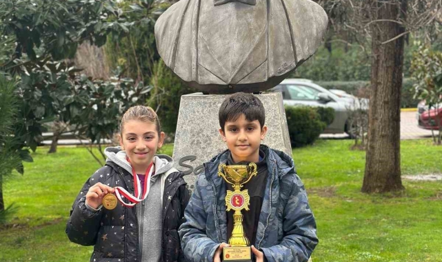 Bakırköy Belediyesi spor kulübü öğrencileri başarıya koşuyor