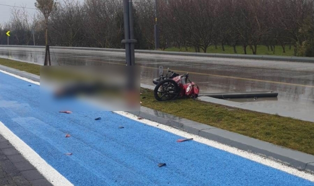 Balıkesir'de motosiklet sürücüsü feci şekilde can verdi