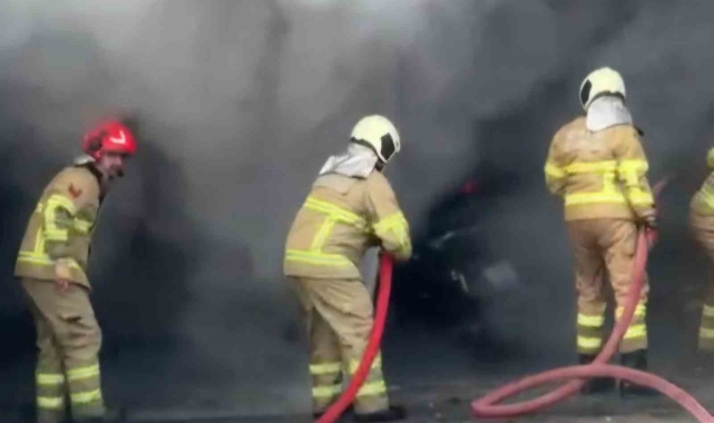 Bartın oto saniyede korkutan yangın