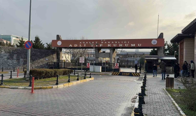 Başakşehir'deki yangında ölen Nazlıcan'ın cenazesi Adli Tıp'tan teslim alındı