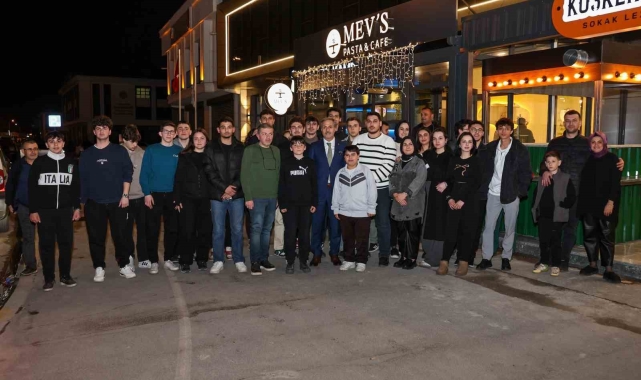 Başkan Alemdar: "Gençlerimizin her alanda kendilerini geliştireceği projeleri hayata geçireceğiz"