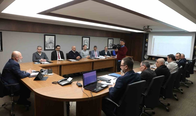 Başkan Çolakbayrakdar: "Şehrimizin geleceği için büyük değişim ve dönüşüm sürecini başlatıyoruz"