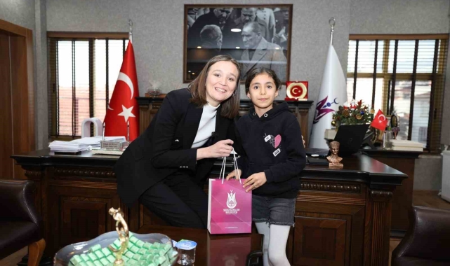 Başkan Durbay, küçük Nehir'e verdiği sözü tuttu
