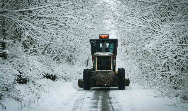 Başkan Kurnaz: "Kış şartlarının çile değil, güzellik ve bereket getirmesi için özveri ile çalışıyoruz"