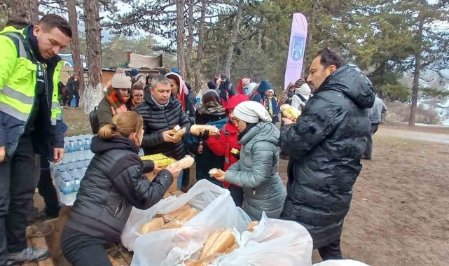 Başkentliler Güdül Sorgun Yaylası'nda doğa yürüyüşünde buluştu