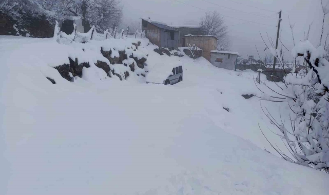 Batman'da 150'nin üzerinde köy ve mezra yolu ulaşıma kapandı