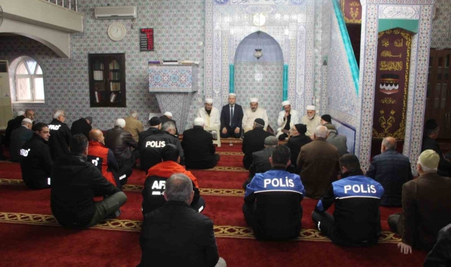 Batman'da 6 Şubat depreminde hayatını kaybedenler anıldı