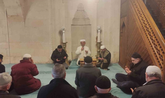 Bayburt'ta kahraman şehitler dualarla anıldı