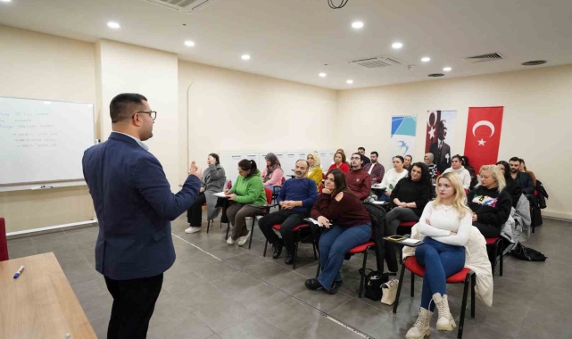 Beylikdüzü'nde uygulamalı muhasebe eğitimi başladı