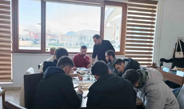 Bez çanta baskı atölyesi yapıldı