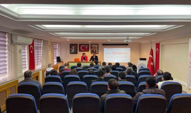 Bilecik&#039;te Yapı Denetimi Kanunu değerlendirildi