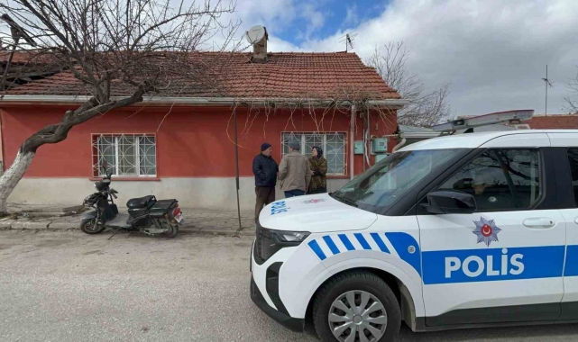 Bir hafta önce hayatını kaybeden 67 yaşındaki adamı fareler yedi