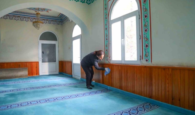 Bodrum Belediyesi'nden Ramazan öncesi cami temizliği