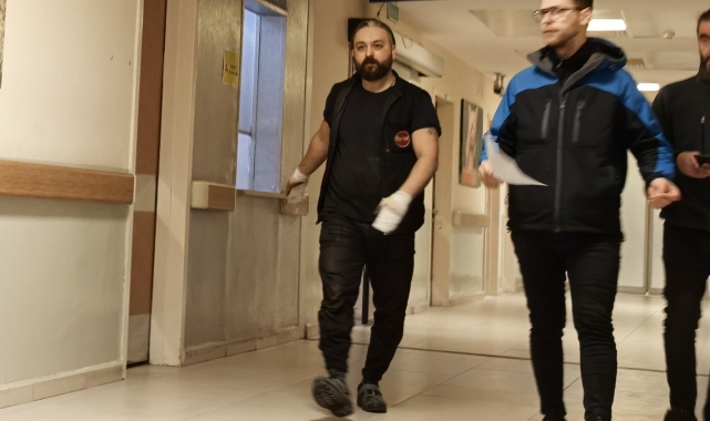 Bursa'da ellerini makineye kaptıran işçi yaralandı