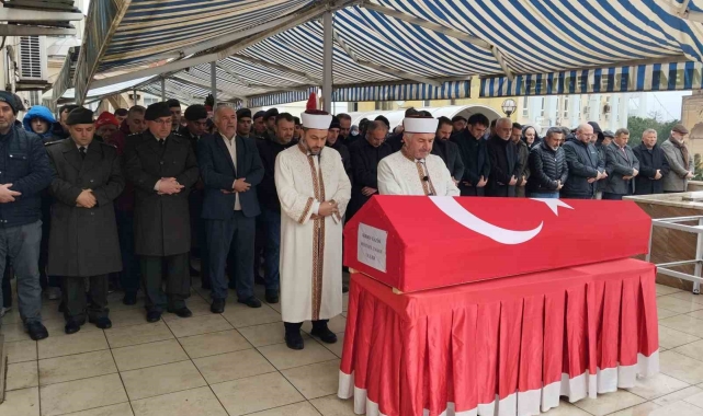 Çapa makinesine kapılan Kıbrıs gazisine son görev