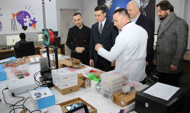 Çilimli robotik kodlama sınıfı açıldı
