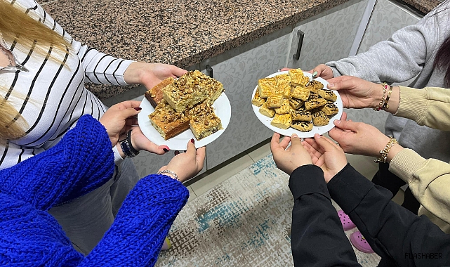 Çocuk evlerinde kalan çocuklar mutfakta becerilerini sergiledi