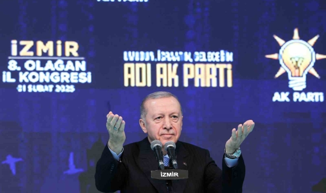 Cumhurbaşkanı Erdoğan: "İzmir'e eser bırakmadılar yediler içtiler dağıldılar"