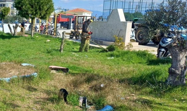 Didim'de lise bahçeleri temizlendi
