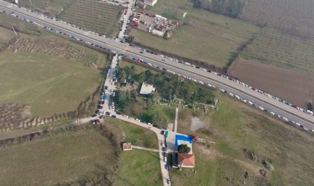 Düzce'de evinde kalp krizi geçiren aile hekimi hayatını kaybetti