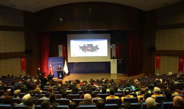 Düzce Üniversitesi'nde Düzce deprem çalıştayı gerçekleştirildi