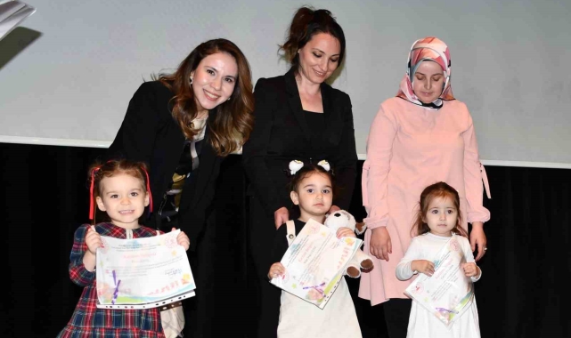 Eğitimleri tamamlanan 54 bebek sertifikalarını aldı