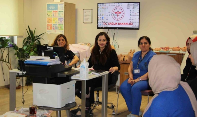 Elazığ'da anne adayları bilgilendirildi