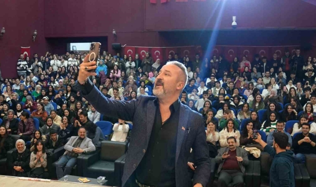 Elazığ'da düzenlenen seminere yoğun ilgi