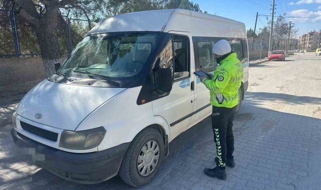 Emniyetten korsan taşımacılık ve işçi servisi denetimi