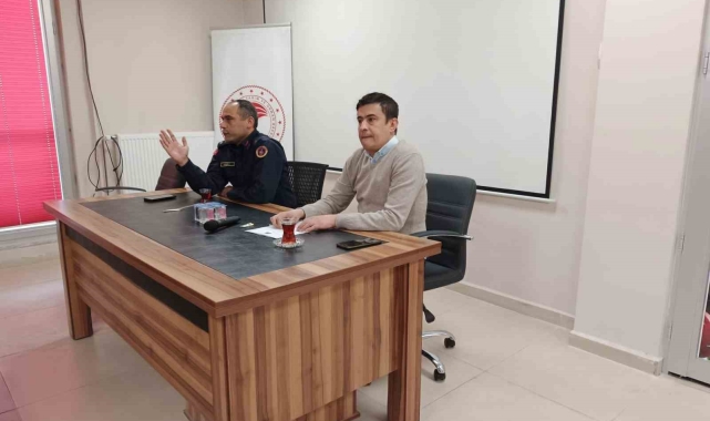 Ereğli'de mevsimlik tarım işçileri konusunda muhtarlarla toplantı düzenlendi