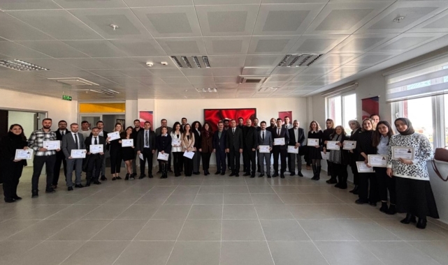 Ergeneli öğretmenlere üstün başarı belgesi